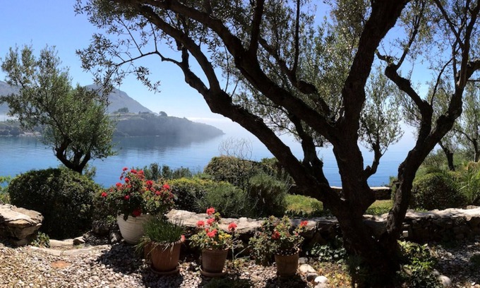 East Mani House | Nisi . A Tiny peninsula surounded by the sea.