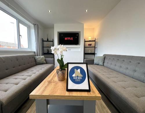 Hartlepool House | No 25 By Blue Skies Stays