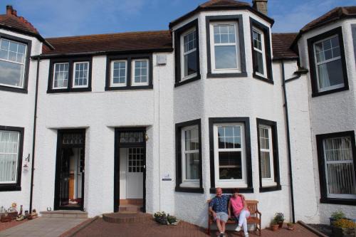 Portpatrick Bed & Breakfast | No 4 Portpatrick B&B