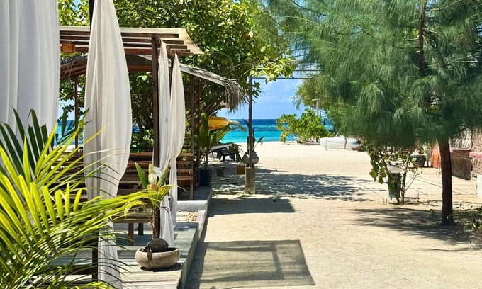Himmafushi House | Noah Private Beach House