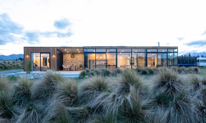 Twizel House | NOMAC No8