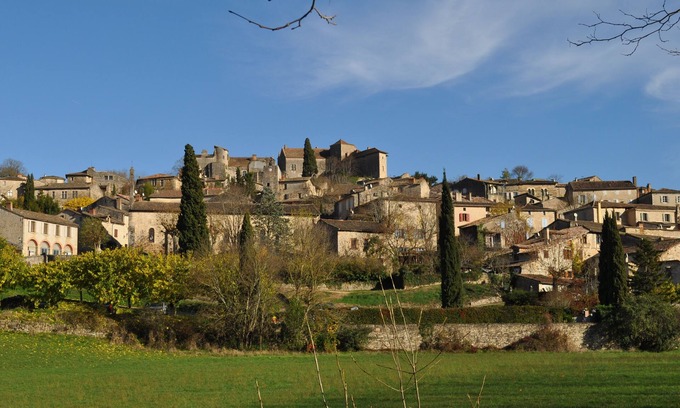 Negrepelisse House | NOON - QUERCY GORGES DE L'AVEYRON TARN AND GARONNE QUERCY VERT