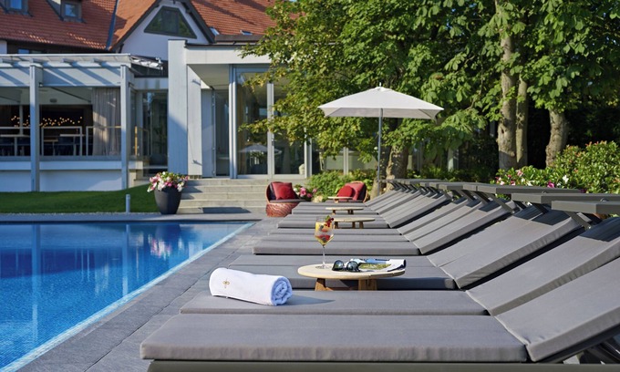 Svabhegy Hotel | Normafa Hotel