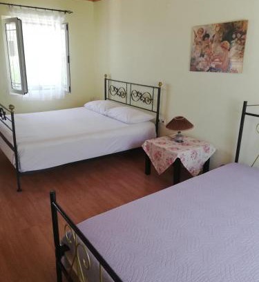 Kourkouloi House | North Evia Evanthia Greece