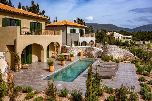 Fiskardo Villa | North Point Houses