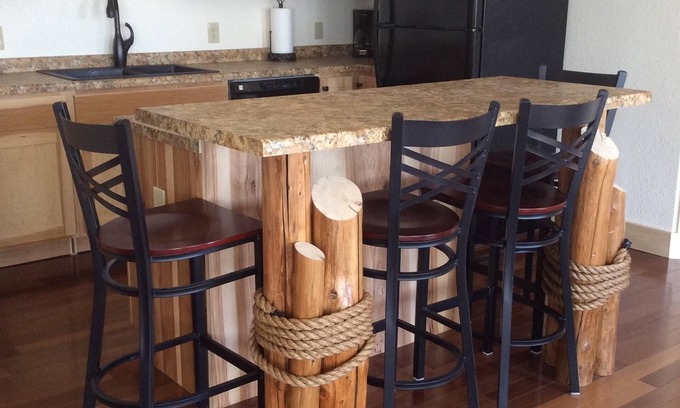 Palmers House | North Shore Lighthouse Suites ~ Fitzgerald Suite ~ With New Sauna