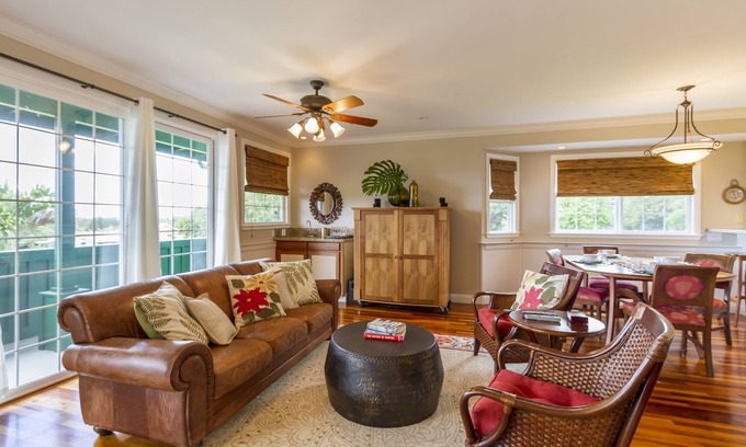 Pupukea House | North Shore Oahu Gated Private Estate on lush 1 acre near Sunset Beach