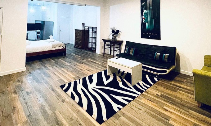 Northcote Apartment | Northcote Spacious studio
