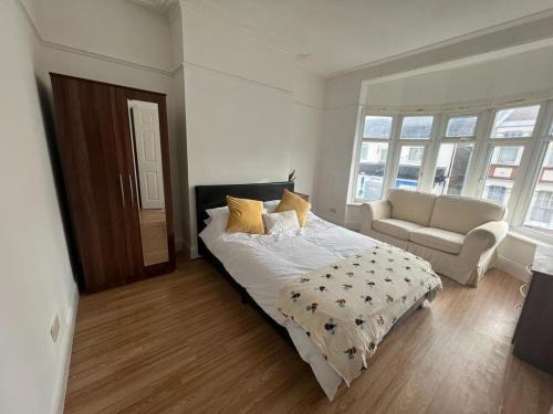 Westcliff-on-Sea House | Northview Drive