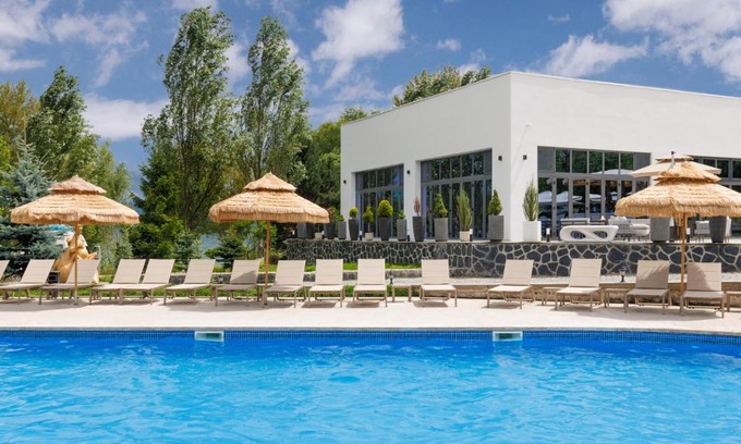 Sevan Hotel | Noy Land Resort