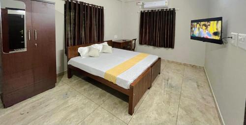Alwaye Apartment | NR HEAVENZ Near Rajagiri Hospital