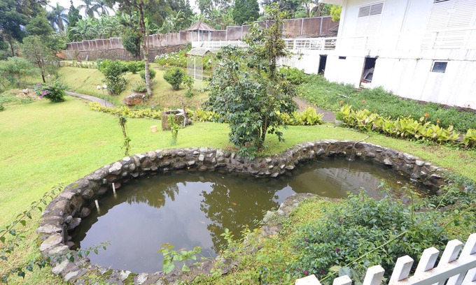 Cisarua Hotel | Nusantara Bunga-Bunga By Reccoma