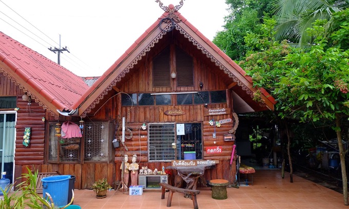 Pak Khat Hotel | Nutchada Resort