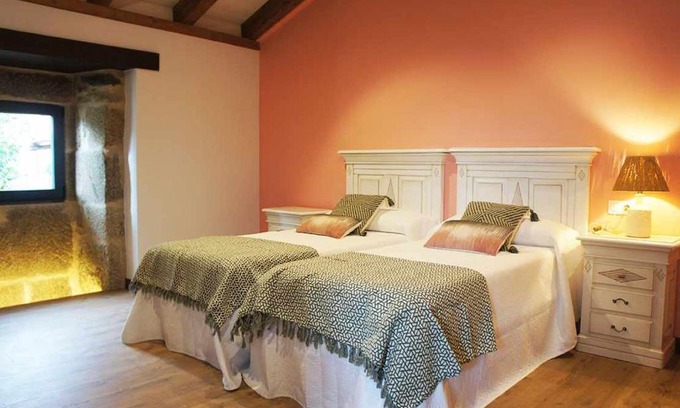 Bolmente Apartment | O Yunque Casa Ferrador Ribeira Sacra