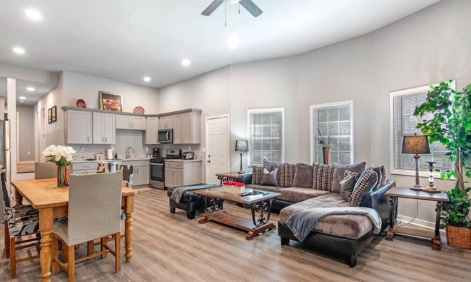 Atlanta House | Oakland Oasis A Intown Atlanta