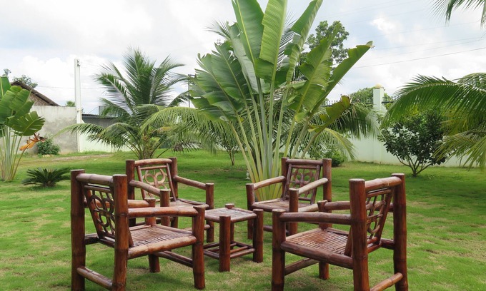 Dauis Bed & Breakfast | Oasi Fiore Bed and Breakfast