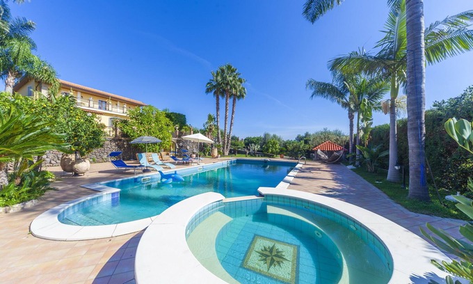 Fiumefreddo di Sicilia Villa | Oasis of peace, unique view, surrounded by orange plantations