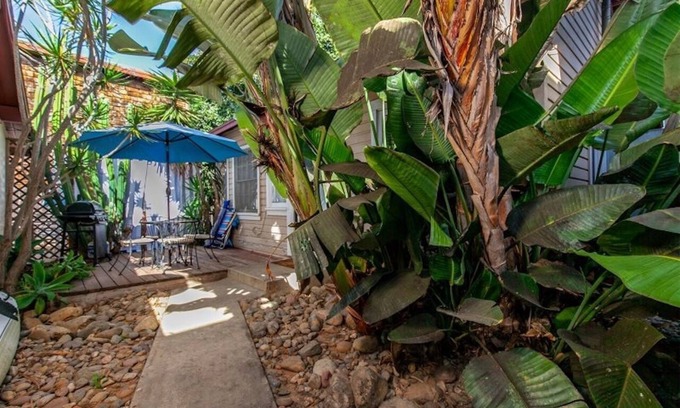 Ocean Beach Cottage | OB Cottage Hideaway Private Patio & Steps to the Sand