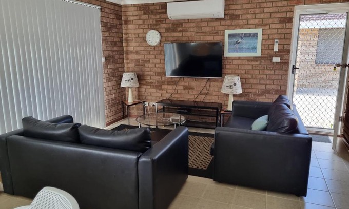 Jurien Bay House | Ocean Beach Chalet 16