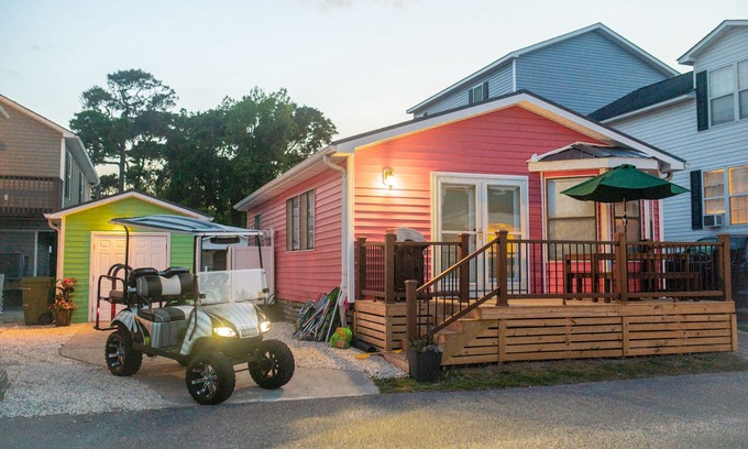 Surfside Beach Cottage | Ocean Lakes Beach Waterpark Golf Cart! #1487