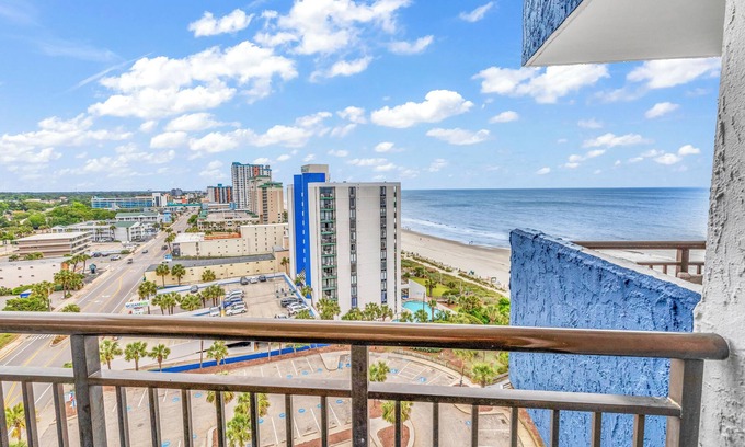 Myrtle Beach Condo | Ocean View 1BR Condo