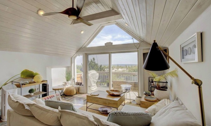 Alden Manor Apartment | Ocean view cottage right on the beach!