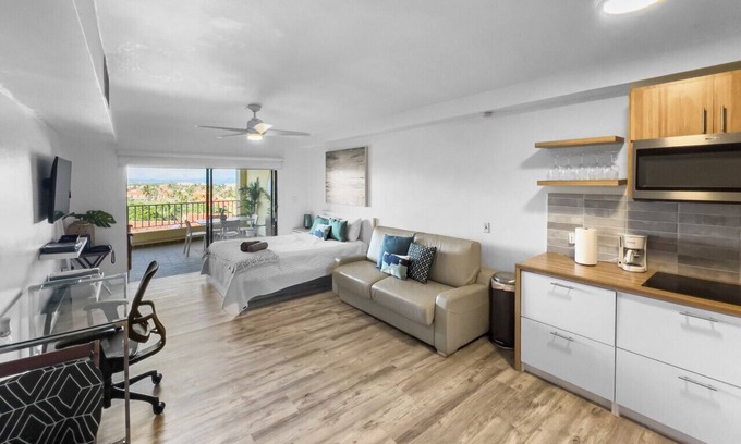 Candelero Abajo Villa | Ocean View Getaway for 4 in Beautiful Palmas