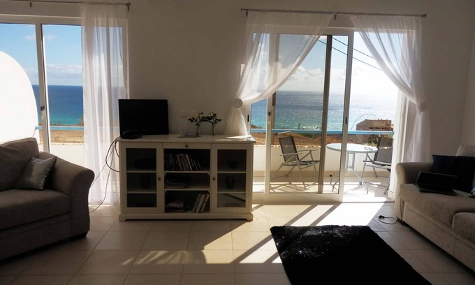 Calhau House | Ocean View house in Cape Verde, Sao Vicente