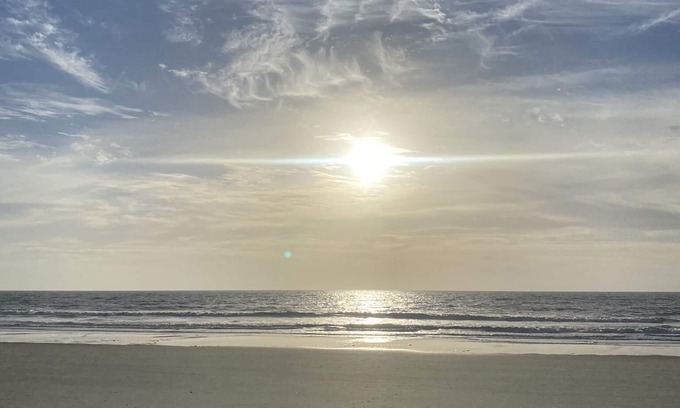 Garden City Condo | Oceanfront 2bed/2bath condo near the Garden City Pier