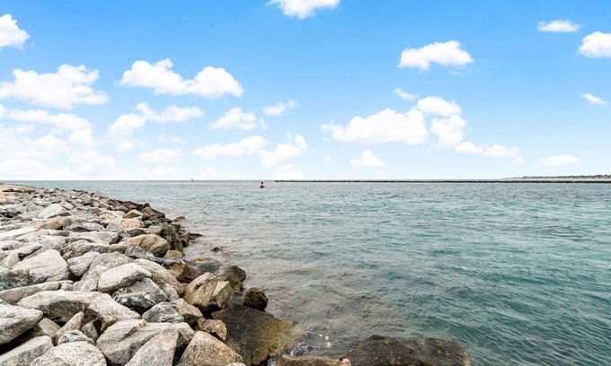 Florida North Atlantic Coast Condo | Oceanfront and inlet views! Minimum rental period of 60 days.