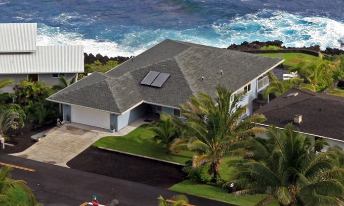 Kapoho House | Oceanfront Home w/Private Pool. USA Military & Fire - Repeat Guest Discount!