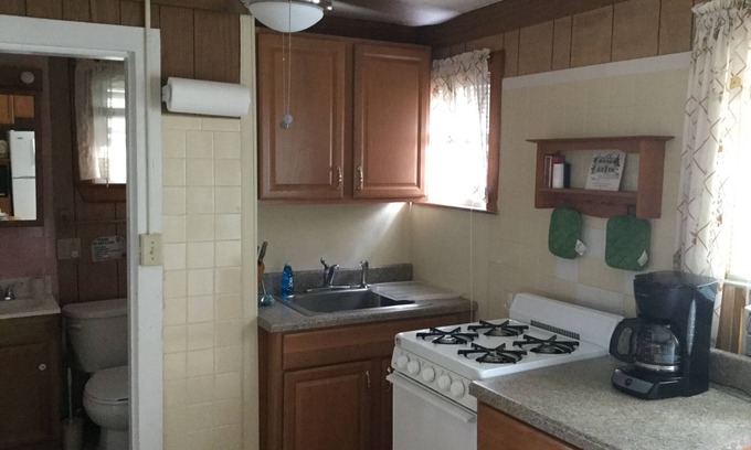 Salisbury Beach Apartment | Oceanside Steps to the Beach with special rate late August.