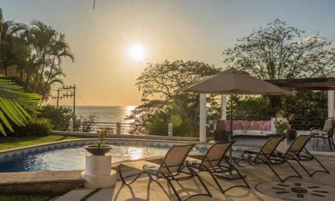 Boca de Tomatlan Villa | Oceanview FAST WiFi Private Yard Pool Executive Chef Staff Amazing Views