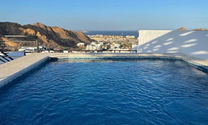Libertad Apartment | Oceanwiew Condo Rooftop pool