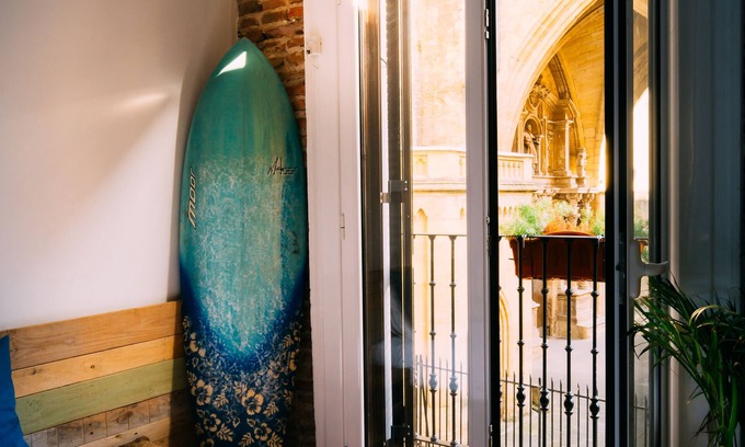 Old Town House | Off Beat Self-Check-in - Sleep Conscious