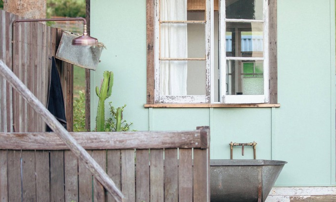 Coopers Shoot Cabin | Off-grid Tiny Home in Byron Bay’s Hinterland