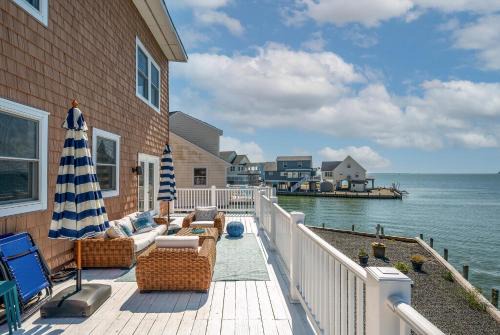 Captain's Cove House | Off The Record