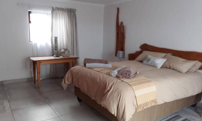Struisbaai Apartment | Old Cape Last Trading Post