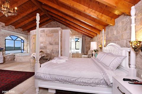 Artists Colony House | Old City Inn