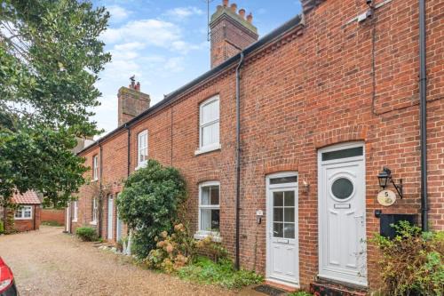 East Runton House | Old Fishermans Cottage - East Runton