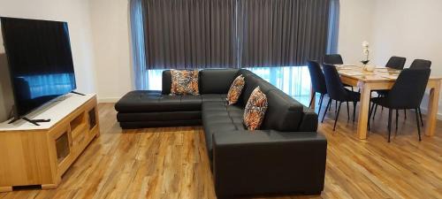 Echuca Apartment | Old Port Townhouse Central to Everything