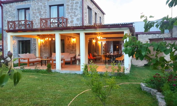 Tatev Bed & Breakfast | Old Tatev Guesthouse