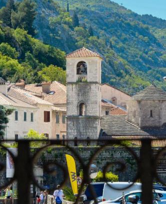 Kotor Apartment | Old Town View - Sunny, Bright & Quiet