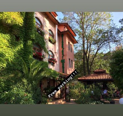 Sunny Beach Hotel | Oleander House and Tennis Club