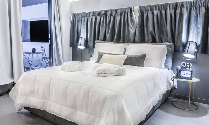 Penteli Apartment | Oleander Maisonette. A 140 square meters apartment of two levels.