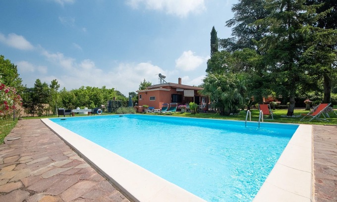 Nettuno House | Oleandri holiday home with private pool