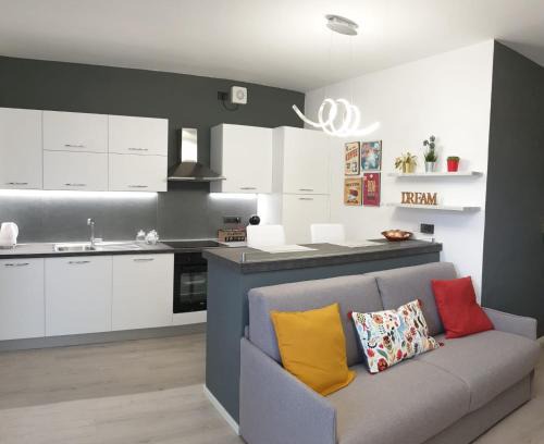 Madonna dell'Olmo Apartment | OLTRE LE NUVOLE