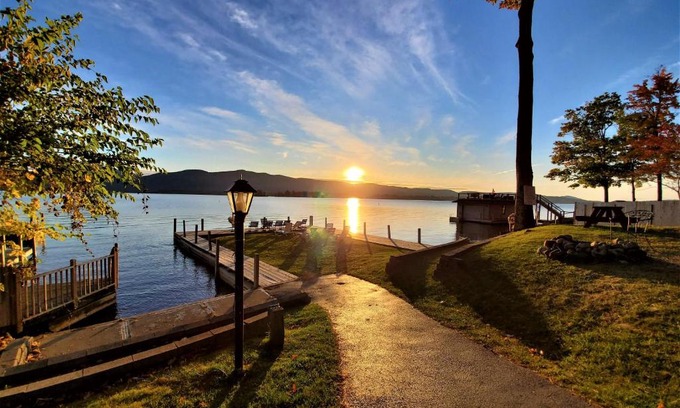 Diamond Point Hotel | Olympian Resort Motel