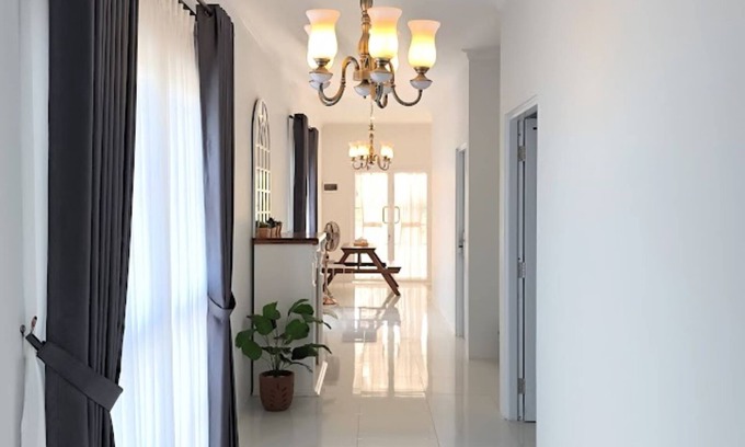 Banjarasri Hotel | Omah Putih Menoreh