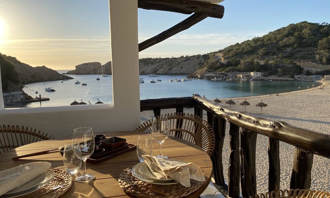 Cala Vadella Apartment | On the beach, apartment with sea view, air conditioning and wifi